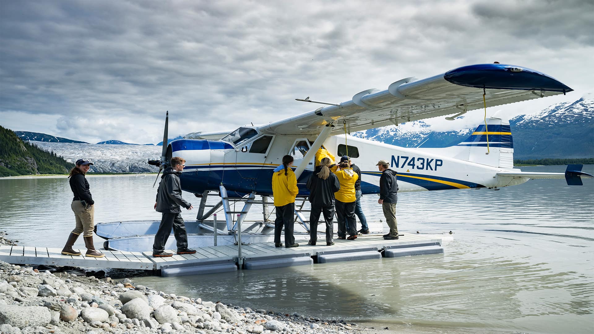 Excursión en hidroavión en el glaciar Norris, caminata y packrafting